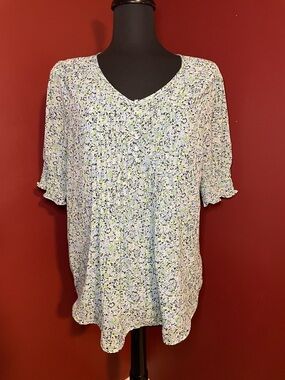 Preswick & Moore Blue Floral V-Neck Ruffle Sleeve Blouse